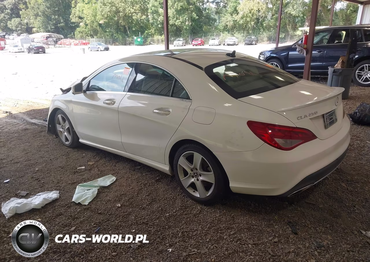 2019 Mercedes-Benz Cla 250 VIN:WDDSJ4EB2KN725408 - 3