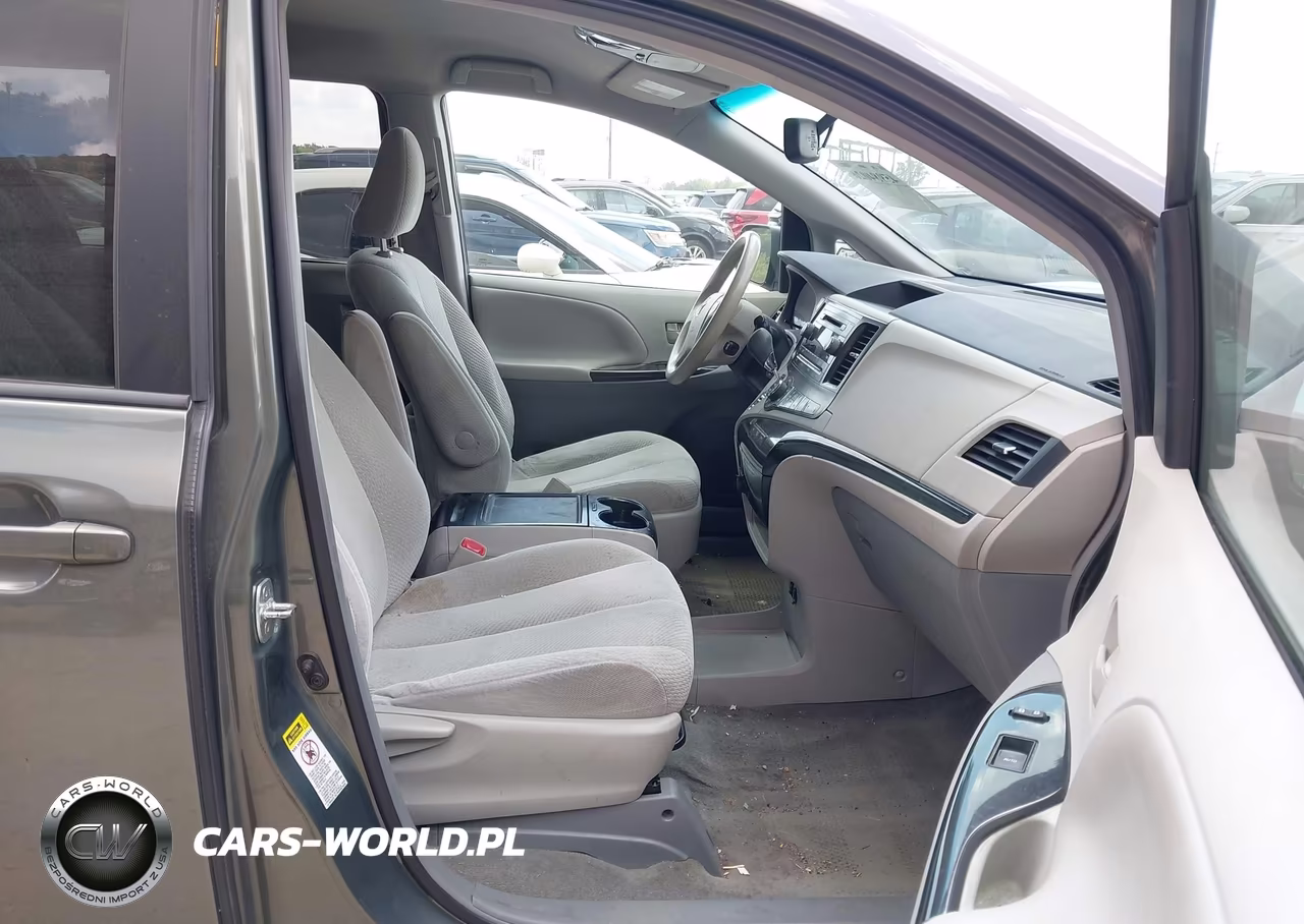 2014 Toyota Sienna Le V6 8 Passenger VIN:5TDKK3DC1ES488792 - 5