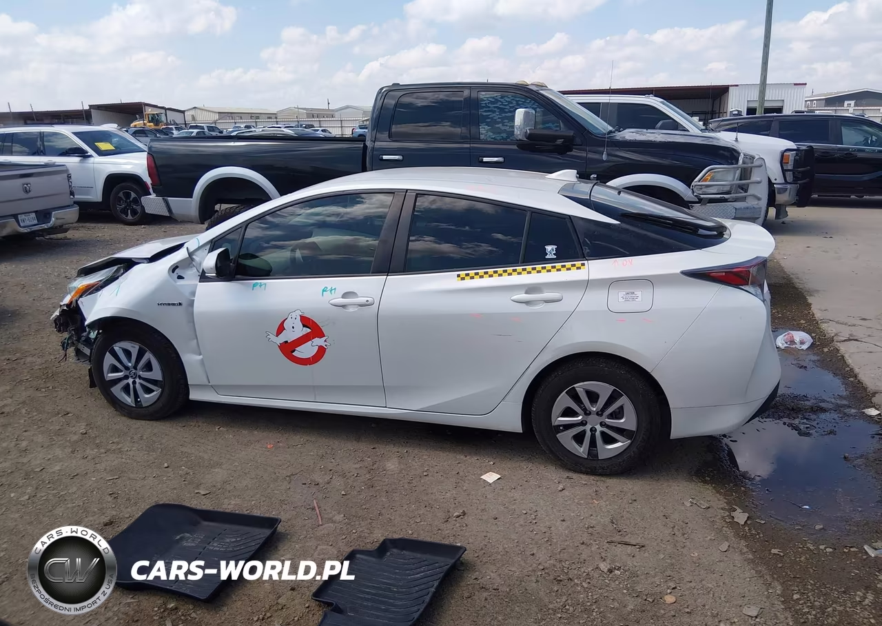 2016 Toyota Prius Two VIN:JTDKBRFU0G3509886 - 14