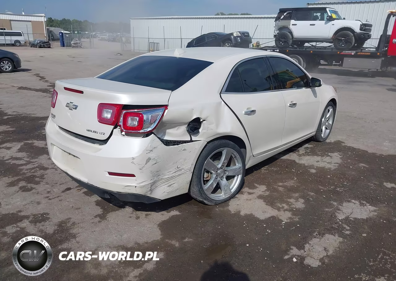 2013 Chevrolet Malibu 2Lz VIN:1G11J5SX0DF323761 - 4