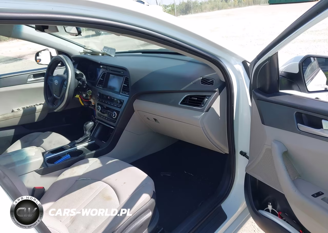 2016 Hyundai Sonata Se VIN:5NPE24AF2GH353301 - 5