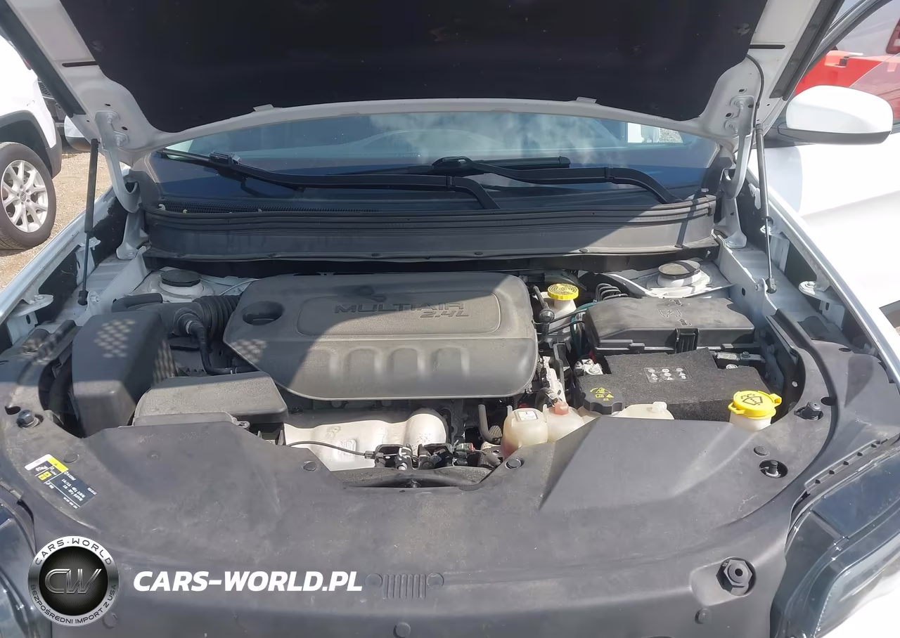 2020 Jeep Cherokee Latitude 4X4 VIN:1C4PJMCB8LD578778 - 10