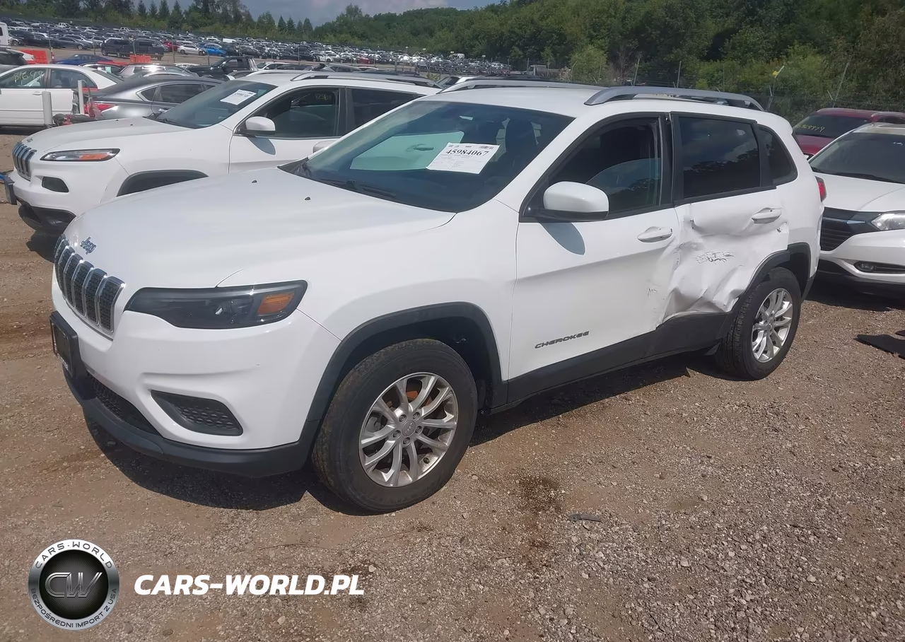 2020 Jeep Cherokee Latitude 4X4 VIN:1C4PJMCB8LD578778 - 2
