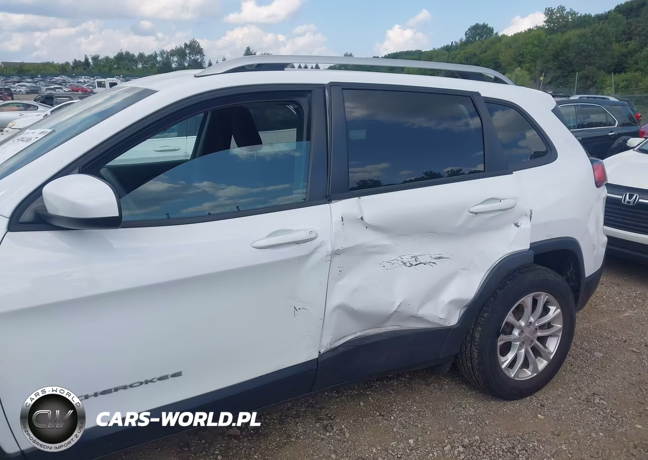 2020 Jeep Cherokee Latitude 4X4 VIN:1C4PJMCB8LD578778 - 6