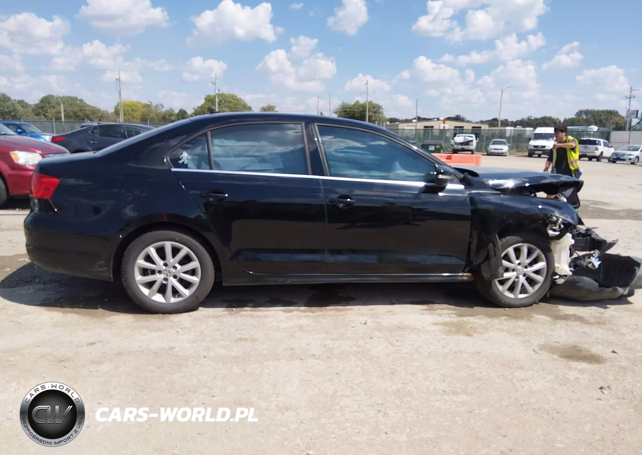 2014 Volkswagen Jetta 1.8T Se VIN:3VWB17AJ2EM375847 - 14