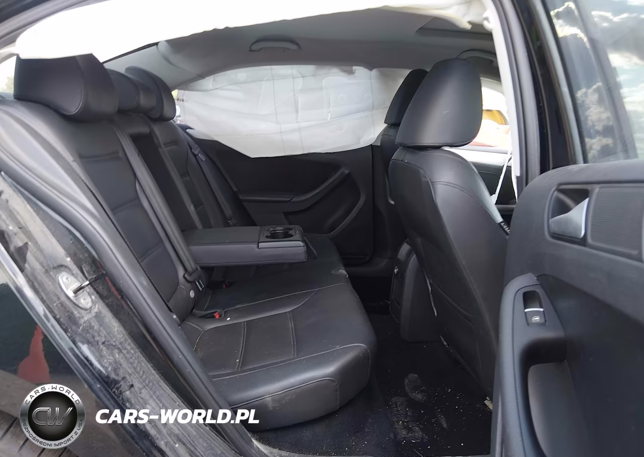 2014 Volkswagen Jetta 1.8T Se VIN:3VWB17AJ2EM375847 - 8