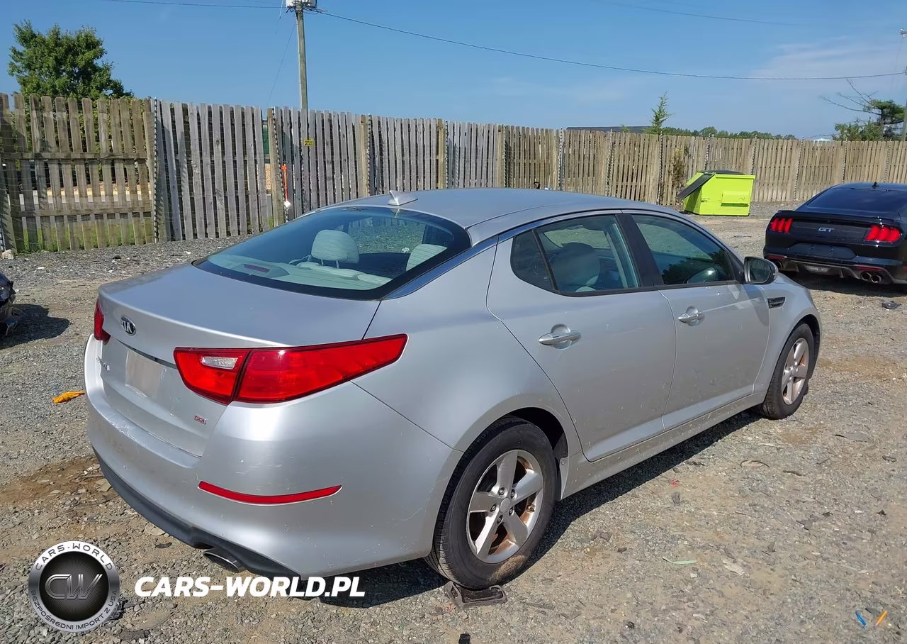 2014 Kia Optima Lx VIN:5XXGM4A73EG297213 - 4