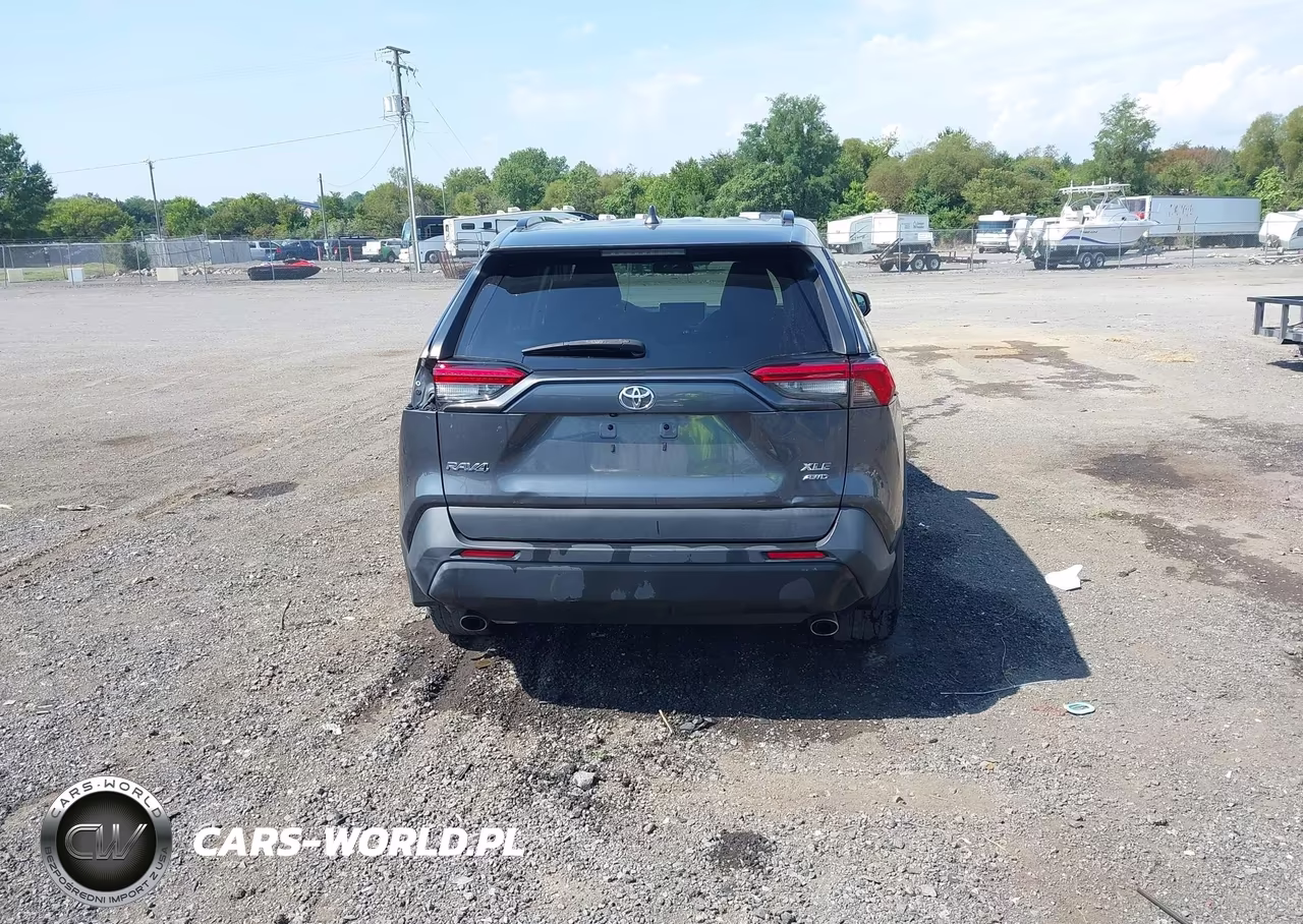 2021 Toyota Rav4 Xle Premium VIN:2T3A1RFV4MC191496 - 17