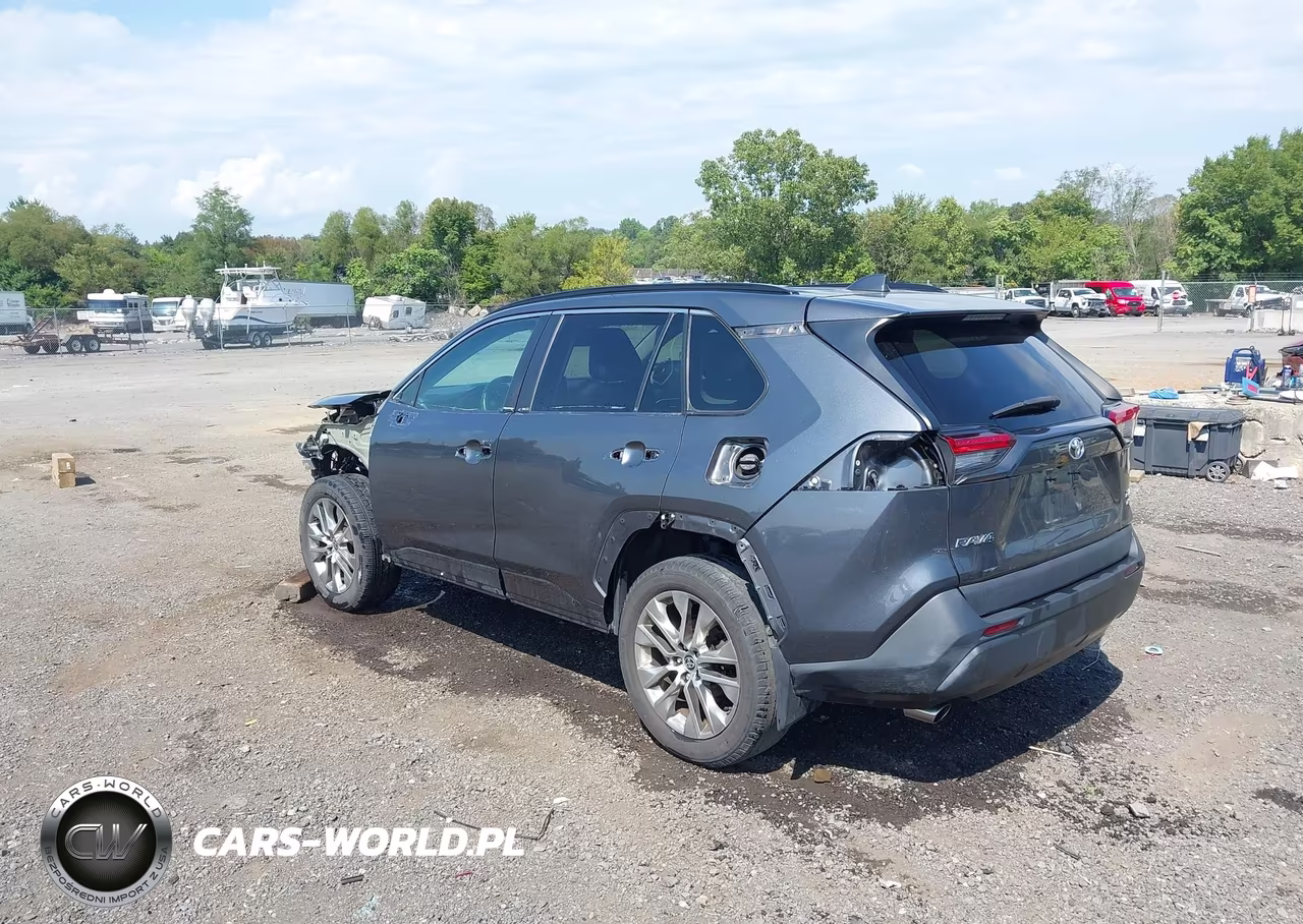 2021 Toyota Rav4 Xle Premium VIN:2T3A1RFV4MC191496 - 3