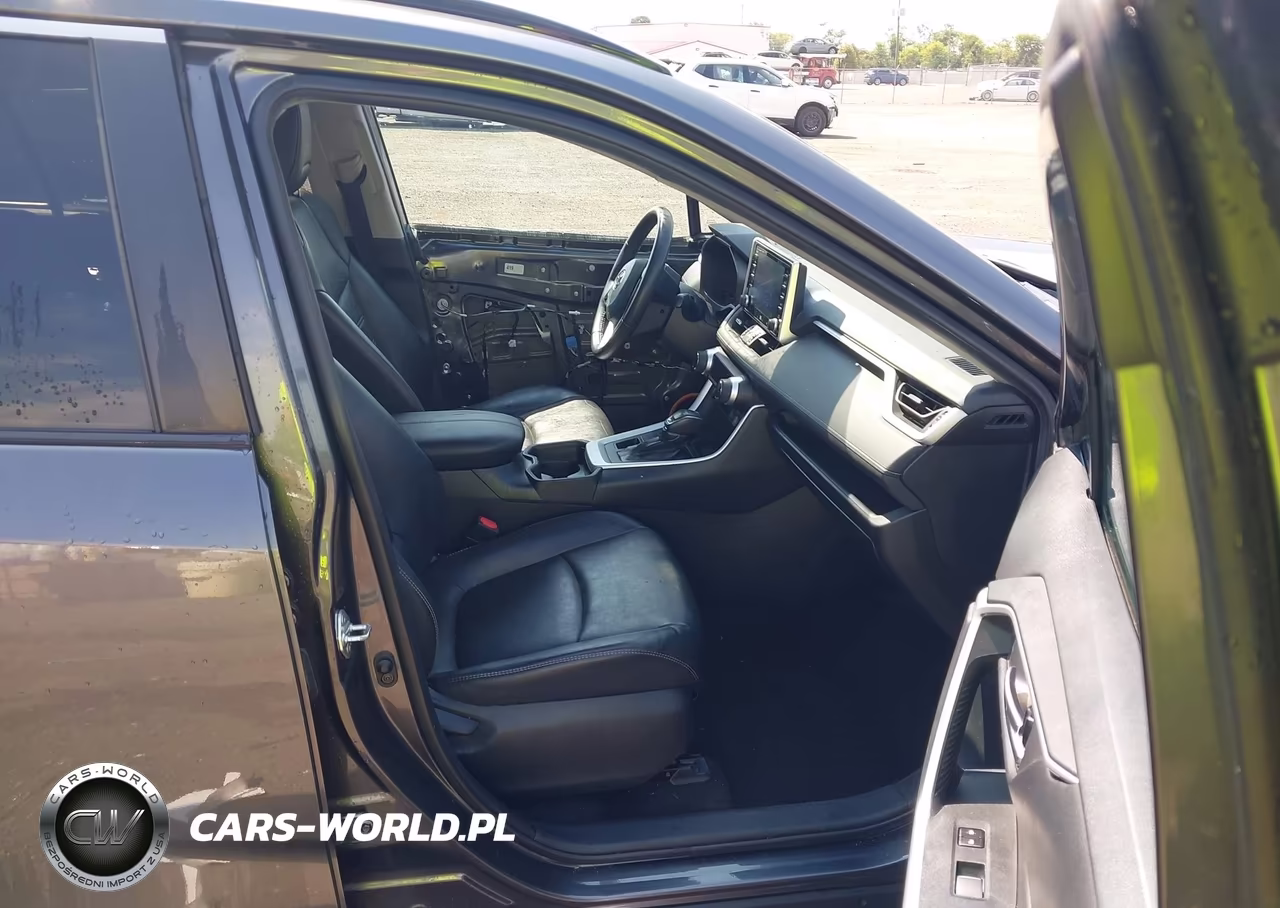 2021 Toyota Rav4 Xle Premium VIN:2T3A1RFV4MC191496 - 5