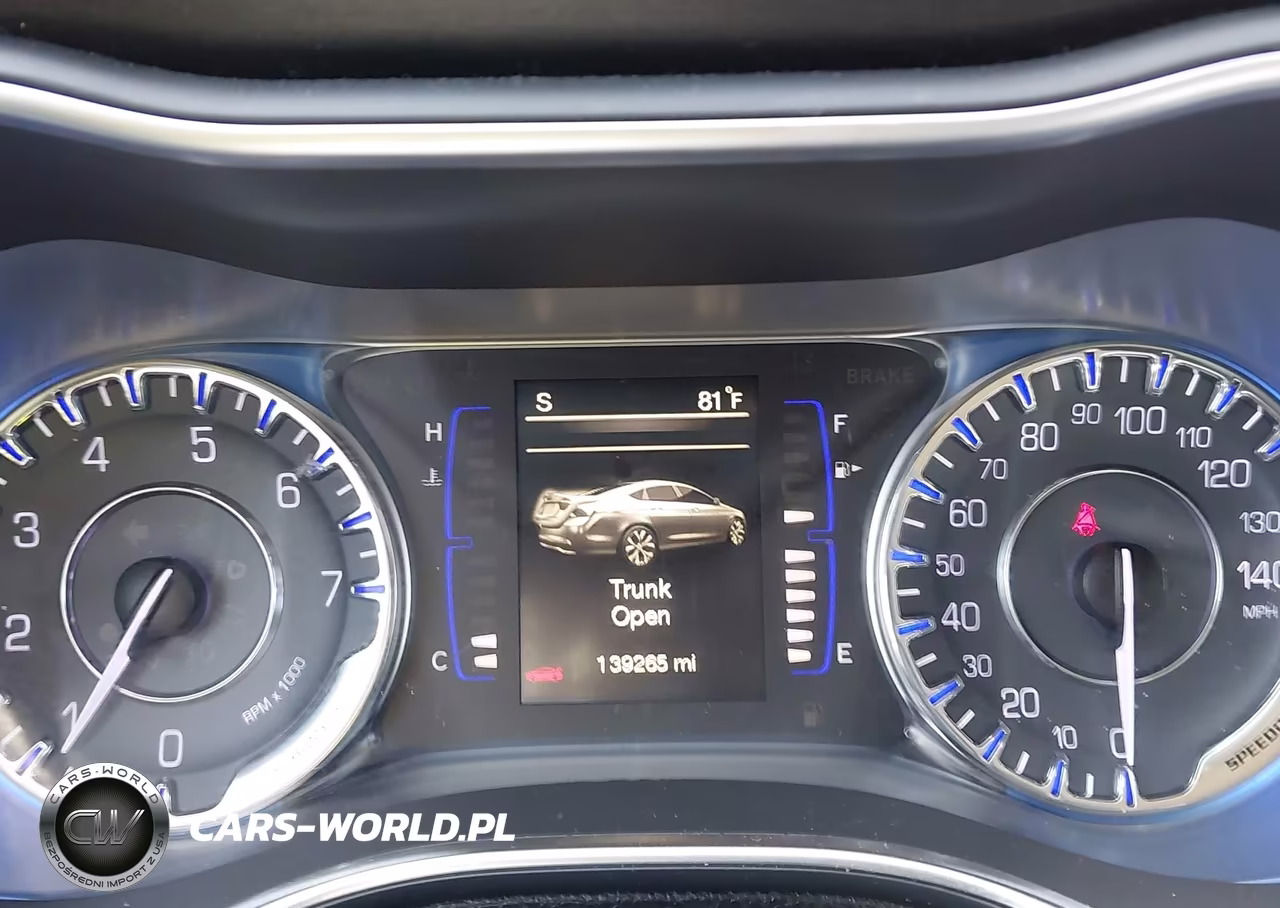 2015 Chrysler 200 Limited VIN:1C3CCCAB1FN598802 - 7