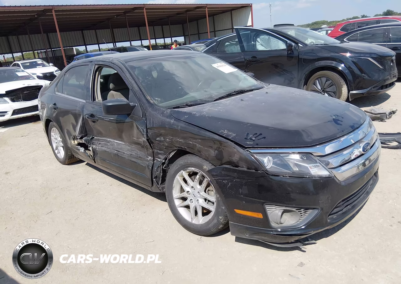 2011 Ford Fusion S