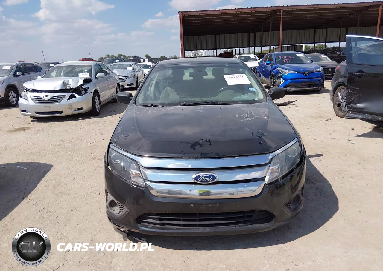 2011 Ford Fusion S VIN:3FAHP0GA7BR220628 - 12