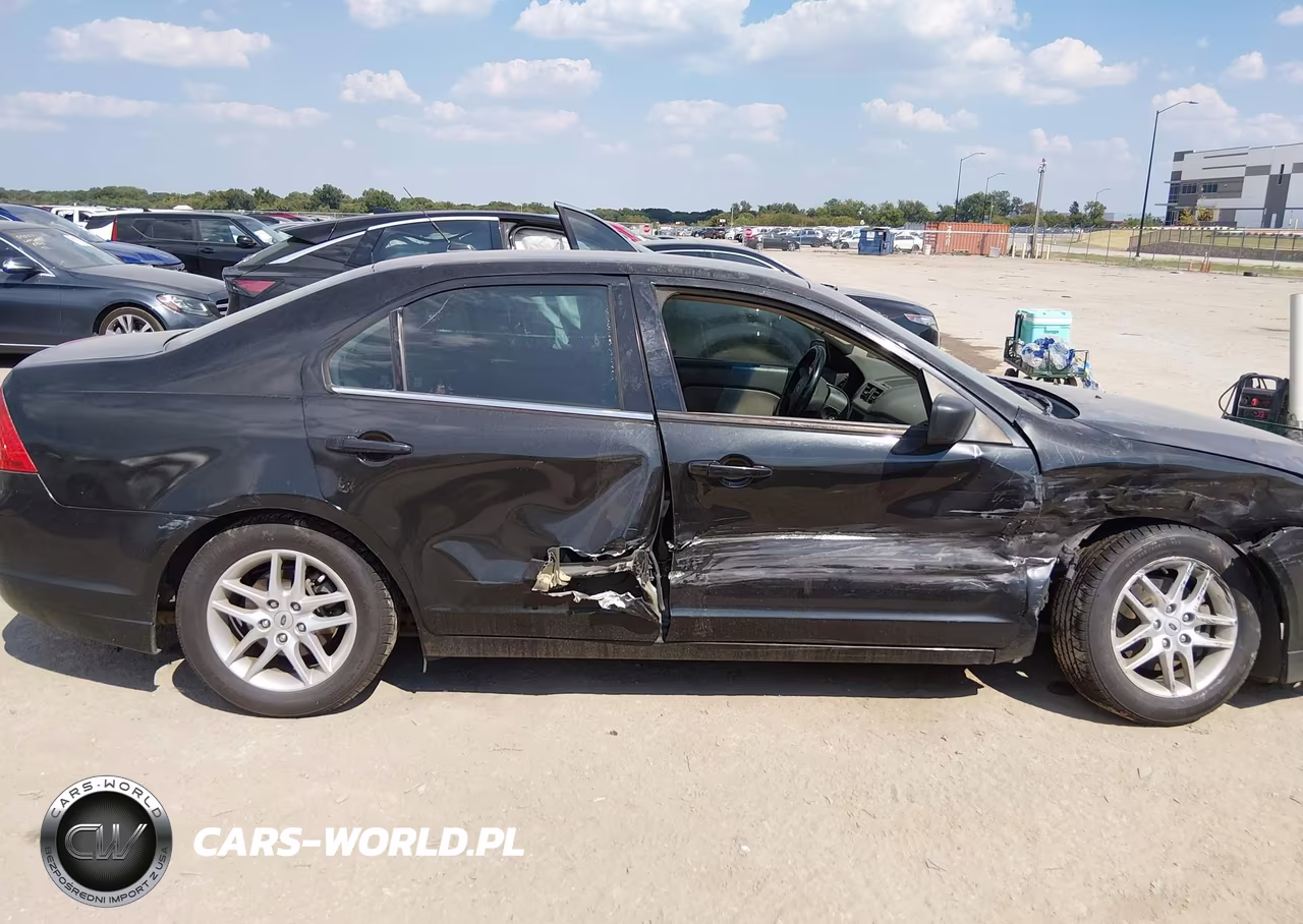 2011 Ford Fusion S VIN:3FAHP0GA7BR220628 - 13