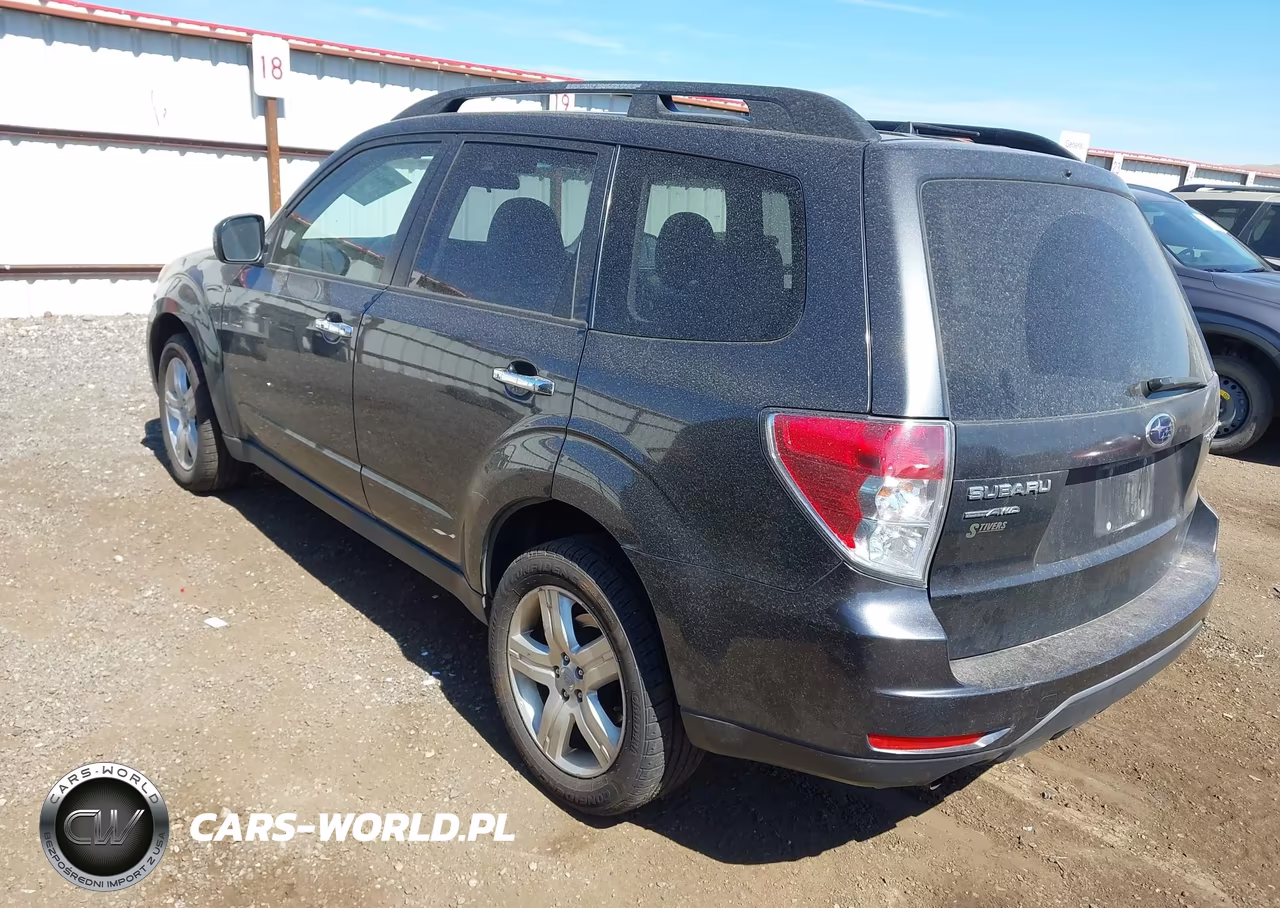 2010 Subaru Forester 2.5X Premium VIN:JF2SH6CC2AH767346 - 3