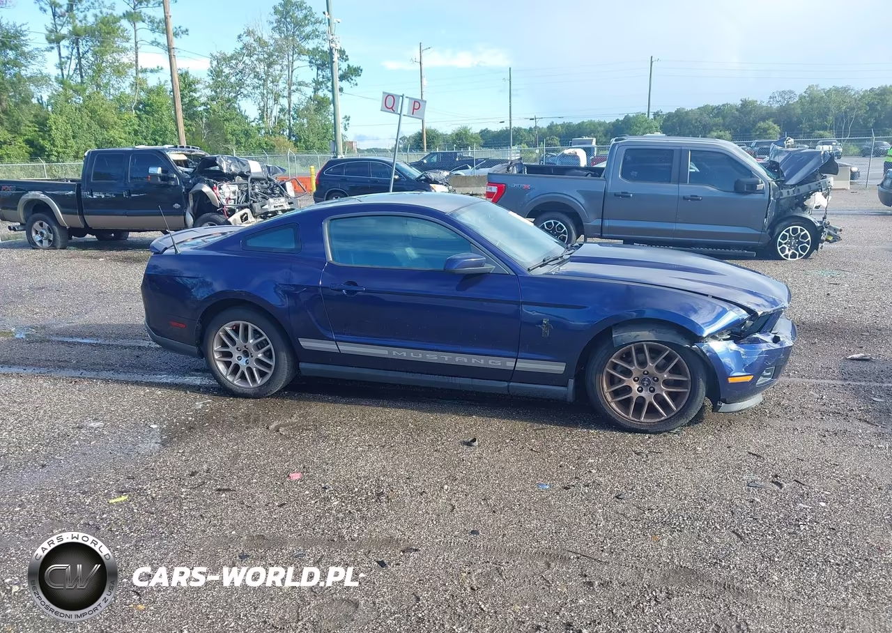 2012 Ford Mustang V6 Premium VIN:1ZVBP8AM5C5246633 - 13