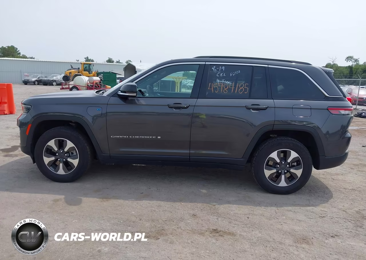 2024 Jeep Grand Cherokee 4Xe VIN:1C4RJYB65RC120781 - 14