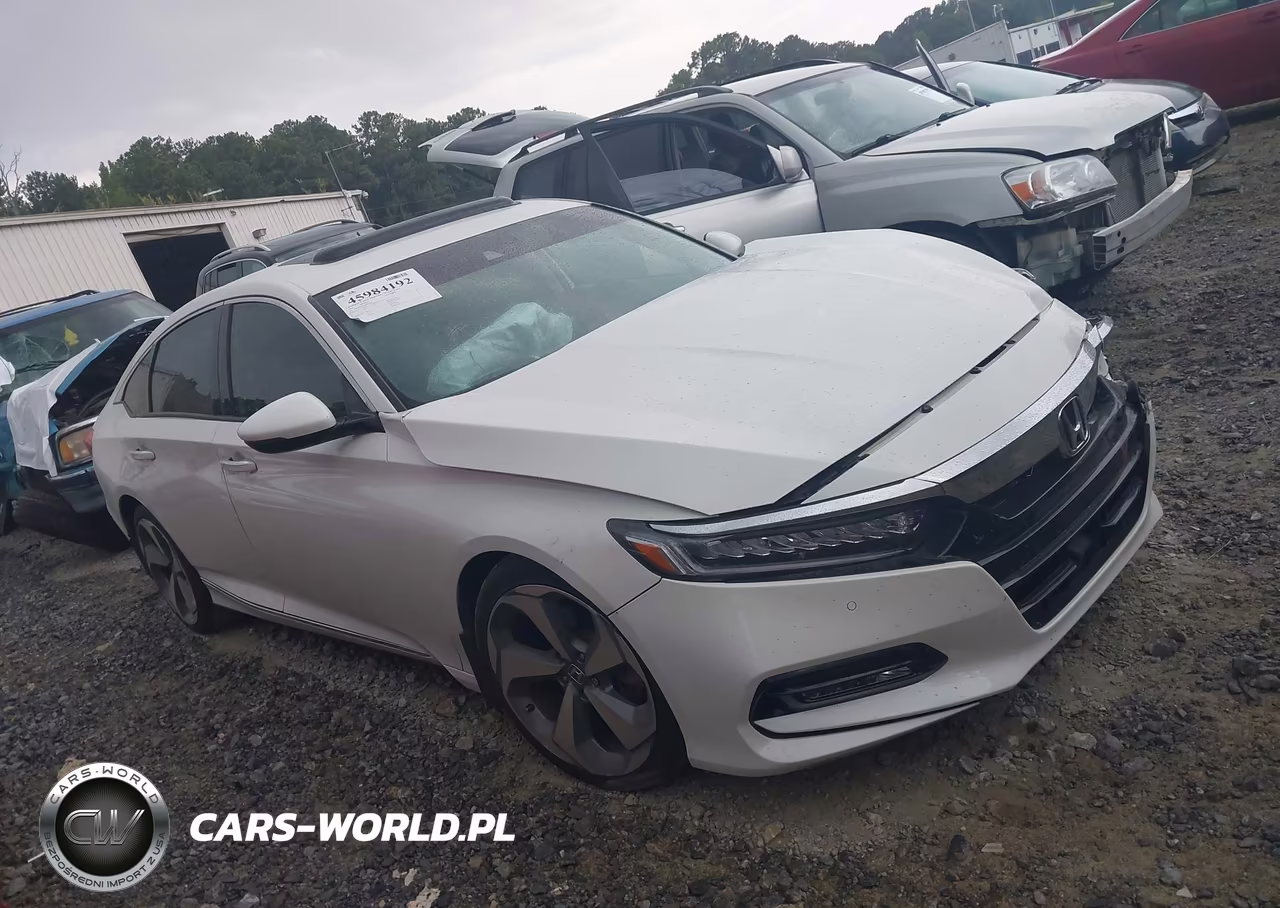 2018 Honda Accord Touring VIN:1HGCV1F90JA067432 - 13