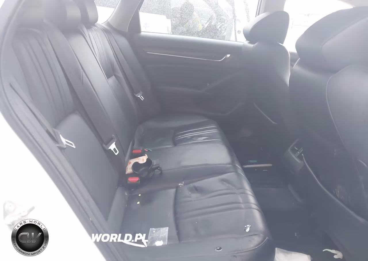 2018 Honda Accord Touring VIN:1HGCV1F90JA067432 - 8