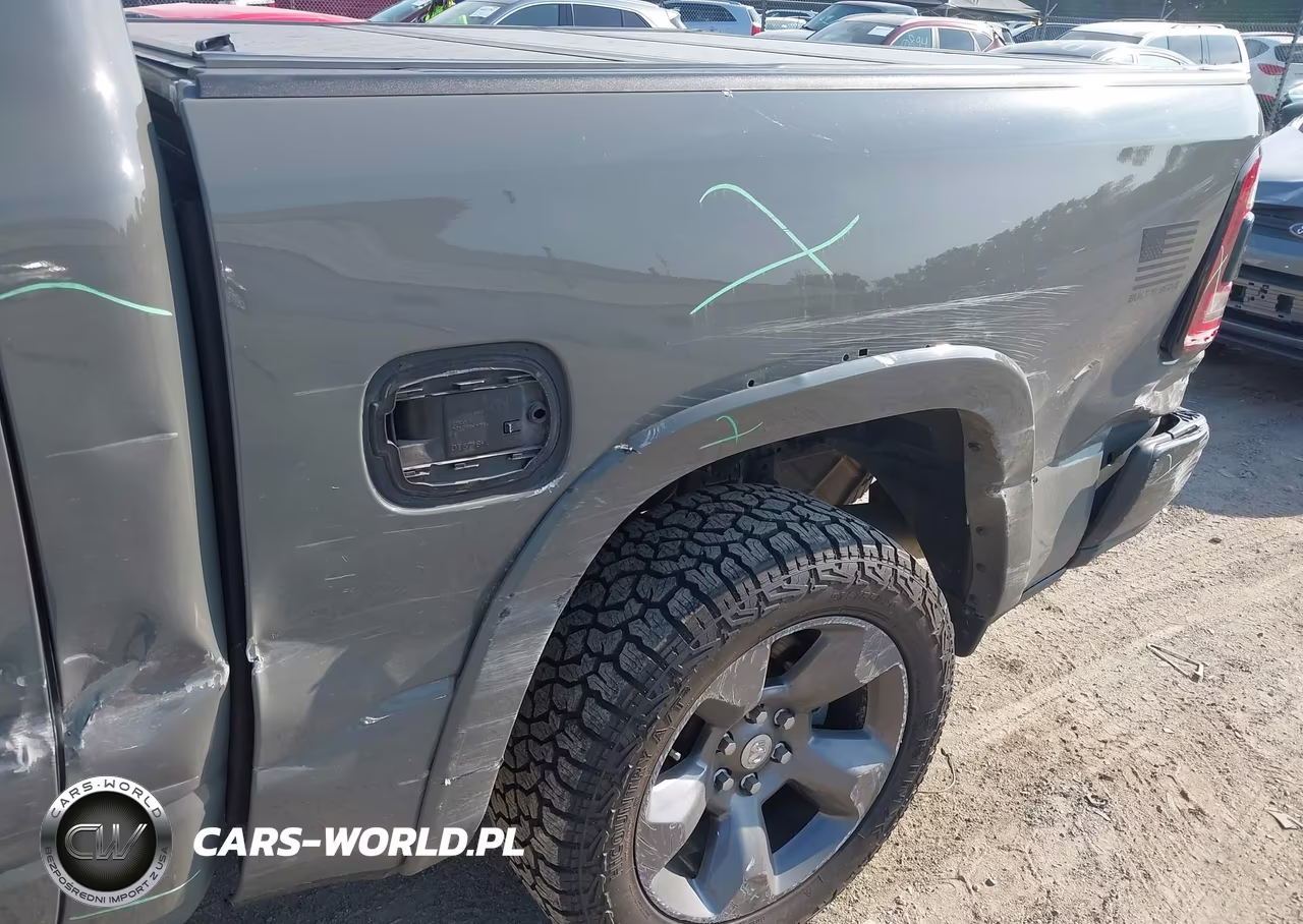 2020 Ram 1500 Big Horn 4X4 5'7 Box VIN:1C6SRFFTXLN409009 - 19