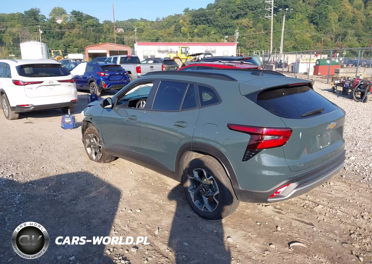 2025 Chevrolet Trax Fwd Lt VIN:KL77LHEP1SC053475 - 3