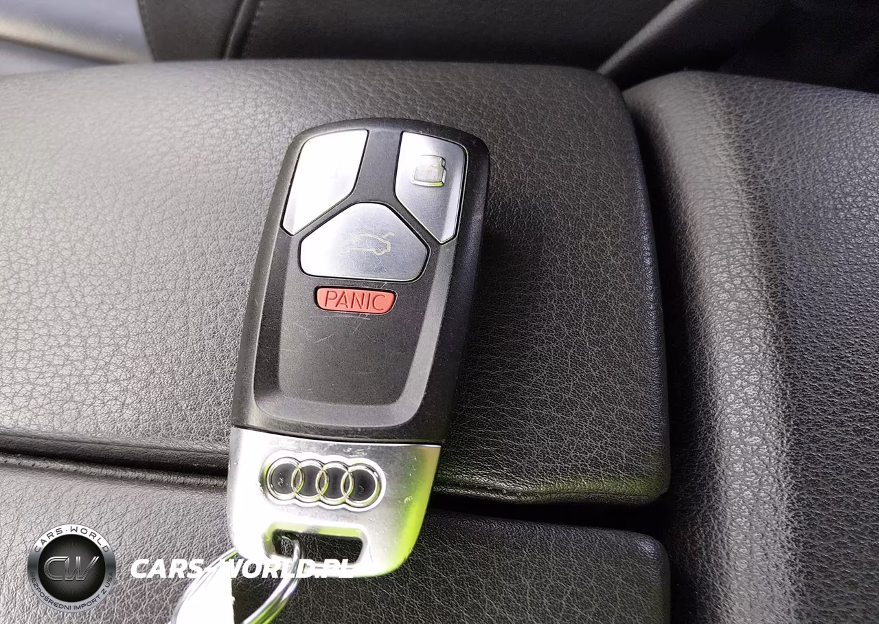 2017 Audi Q7 3.0T Premium VIN:WA1LAAF79HD012943 - 11