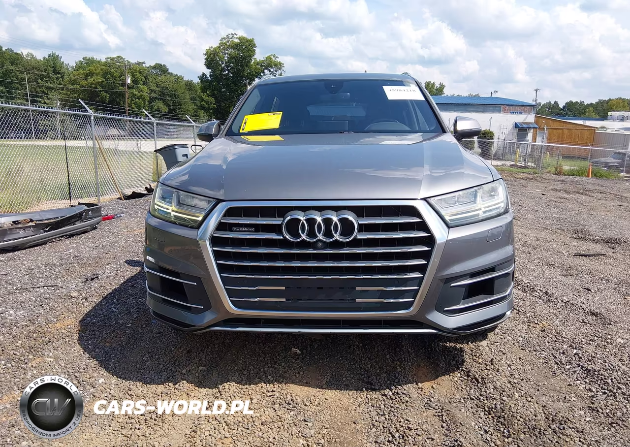 2017 Audi Q7 3.0T Premium VIN:WA1LAAF79HD012943 - 13