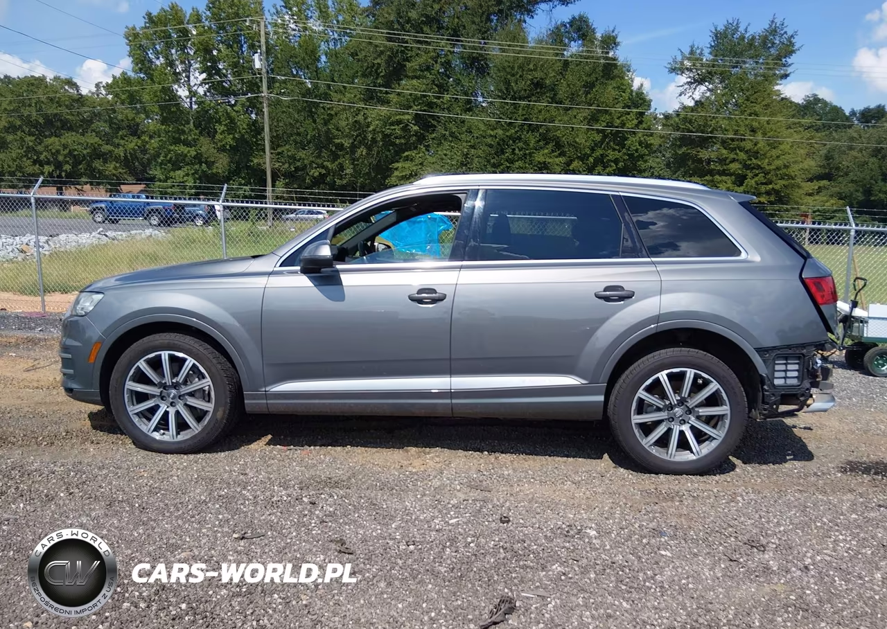 2017 Audi Q7 3.0T Premium VIN:WA1LAAF79HD012943 - 15