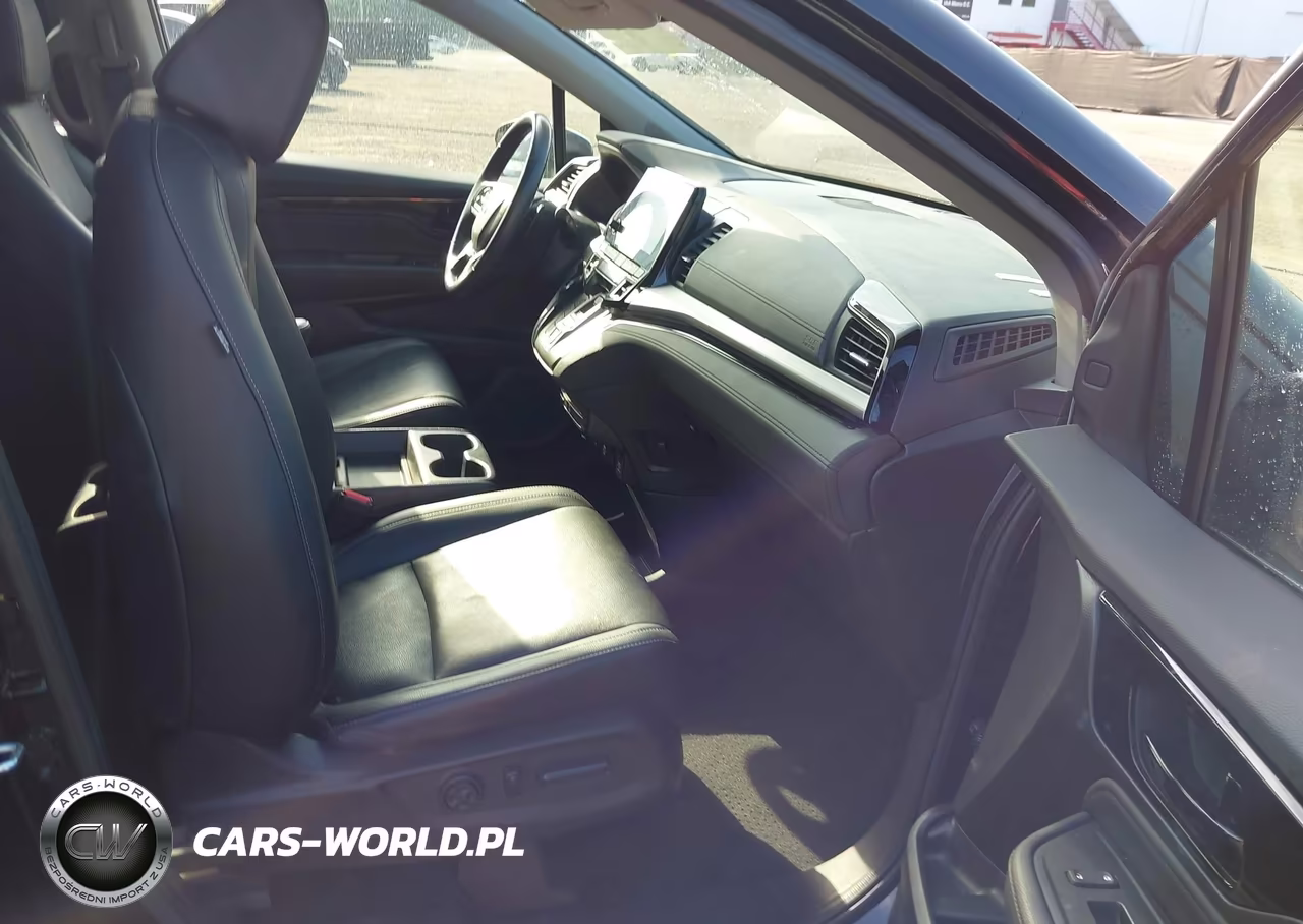 2022 Honda Odyssey Touring VIN:5FNRL6H86NB049661 - 5