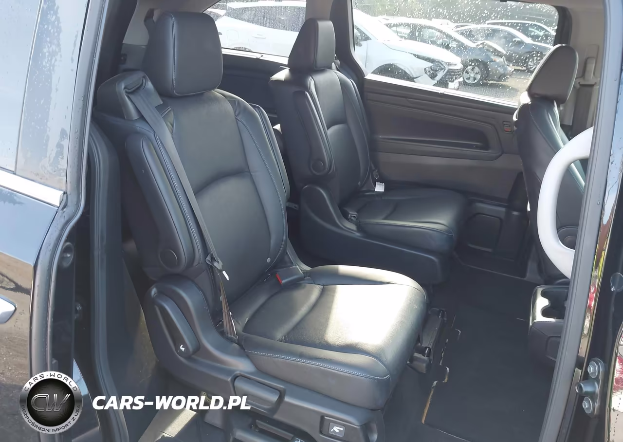 2022 Honda Odyssey Touring VIN:5FNRL6H86NB049661 - 8