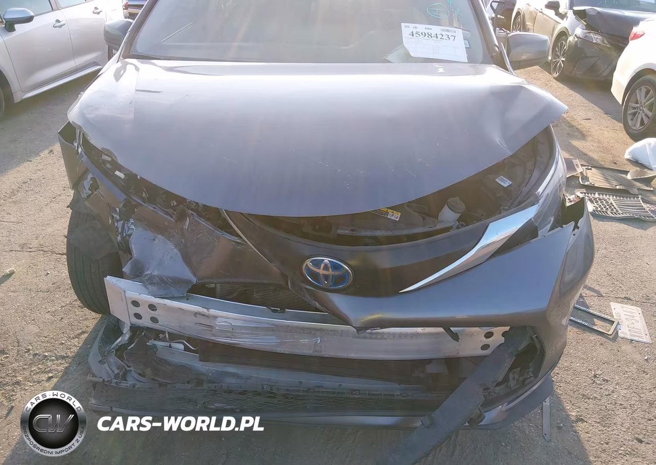 2024 Toyota Sienna Le VIN:5TDKRKEC0RS221167 - 6
