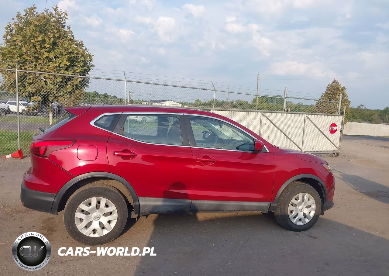 2019 Nissan Rogue Sport S VIN:JN1BJ1CP2KW225608 - 13