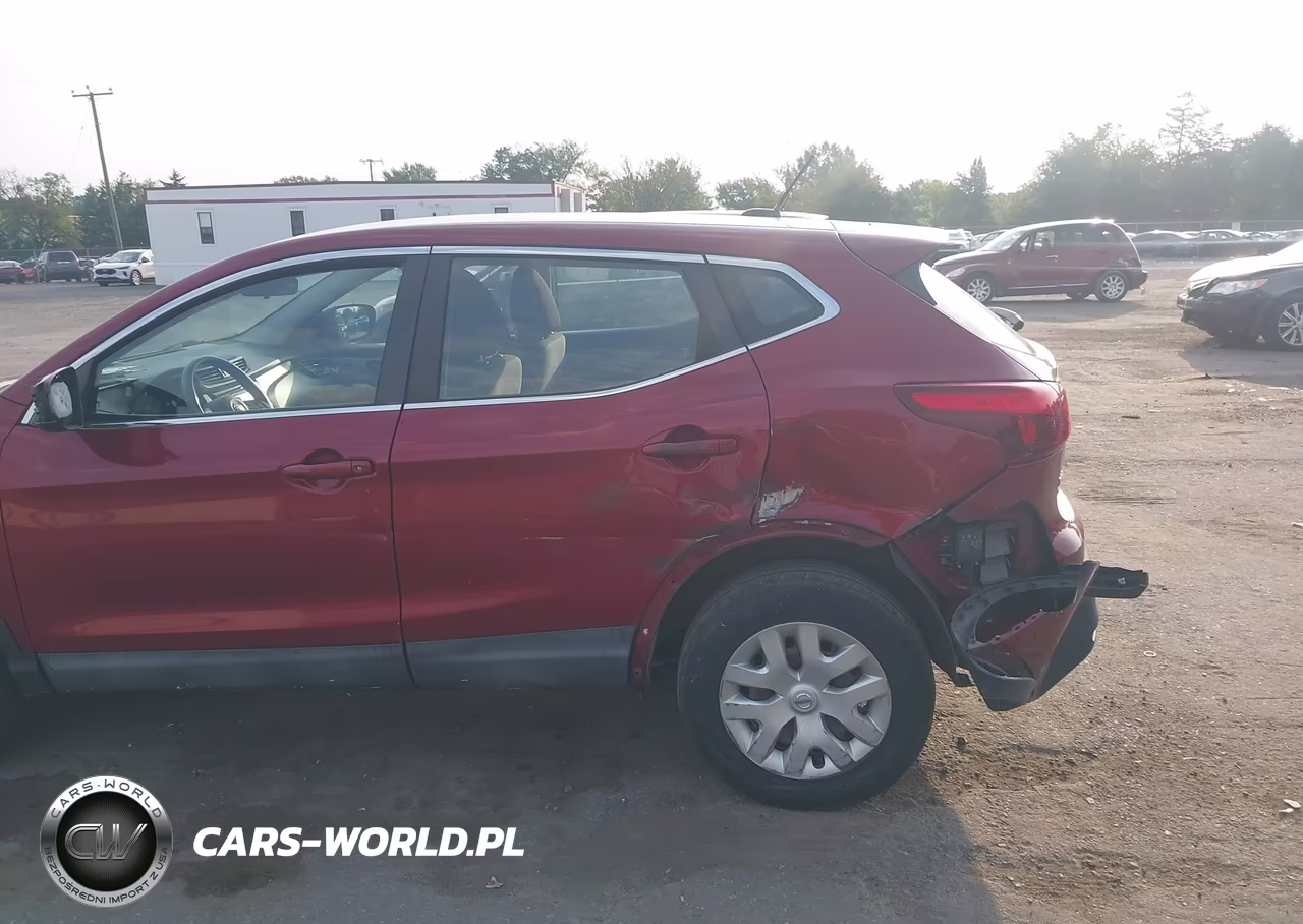 2019 Nissan Rogue Sport S VIN:JN1BJ1CP2KW225608 - 6