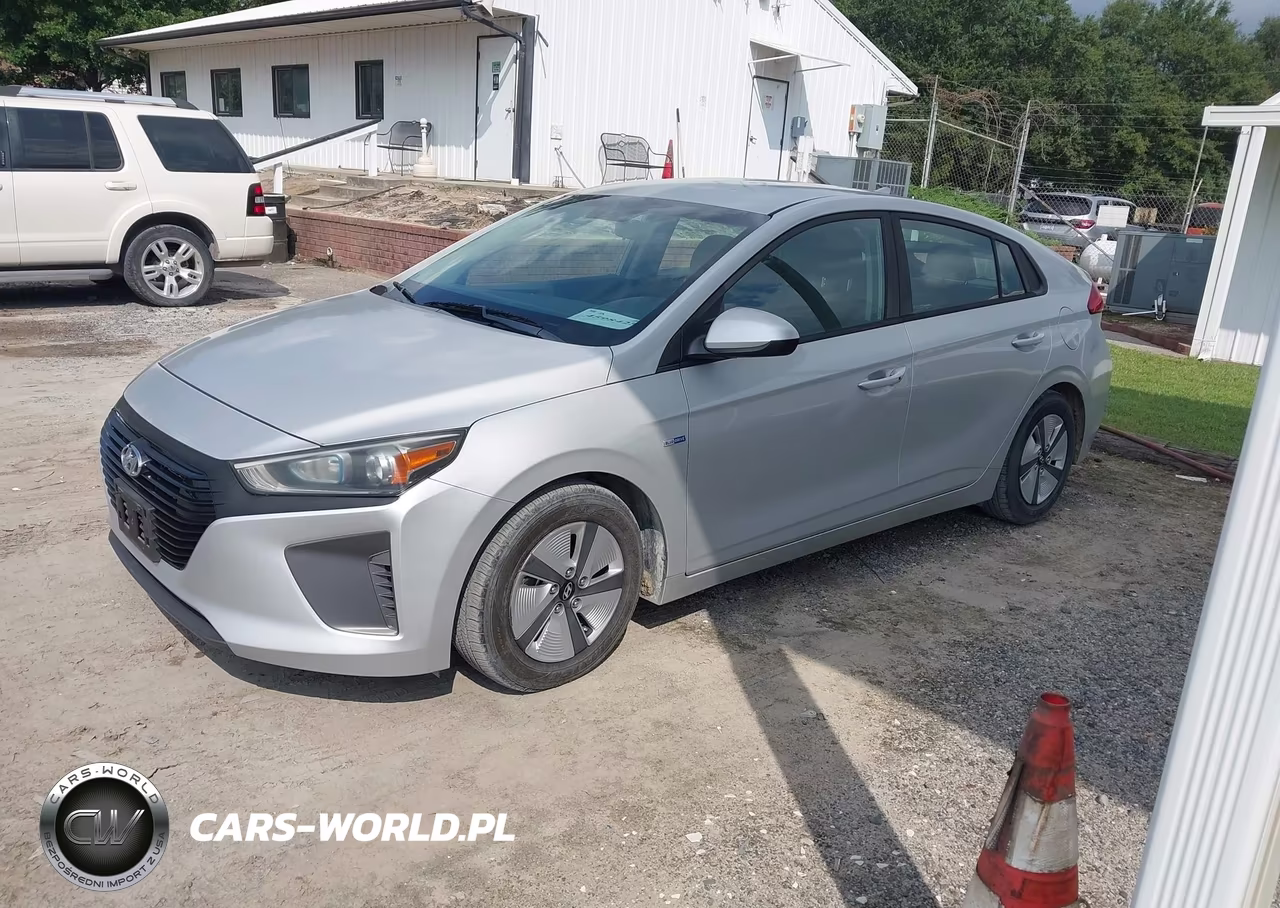 2018 Hyundai Ioniq Hybrid Blue VIN:KMHC65LC2JU099912 - 2