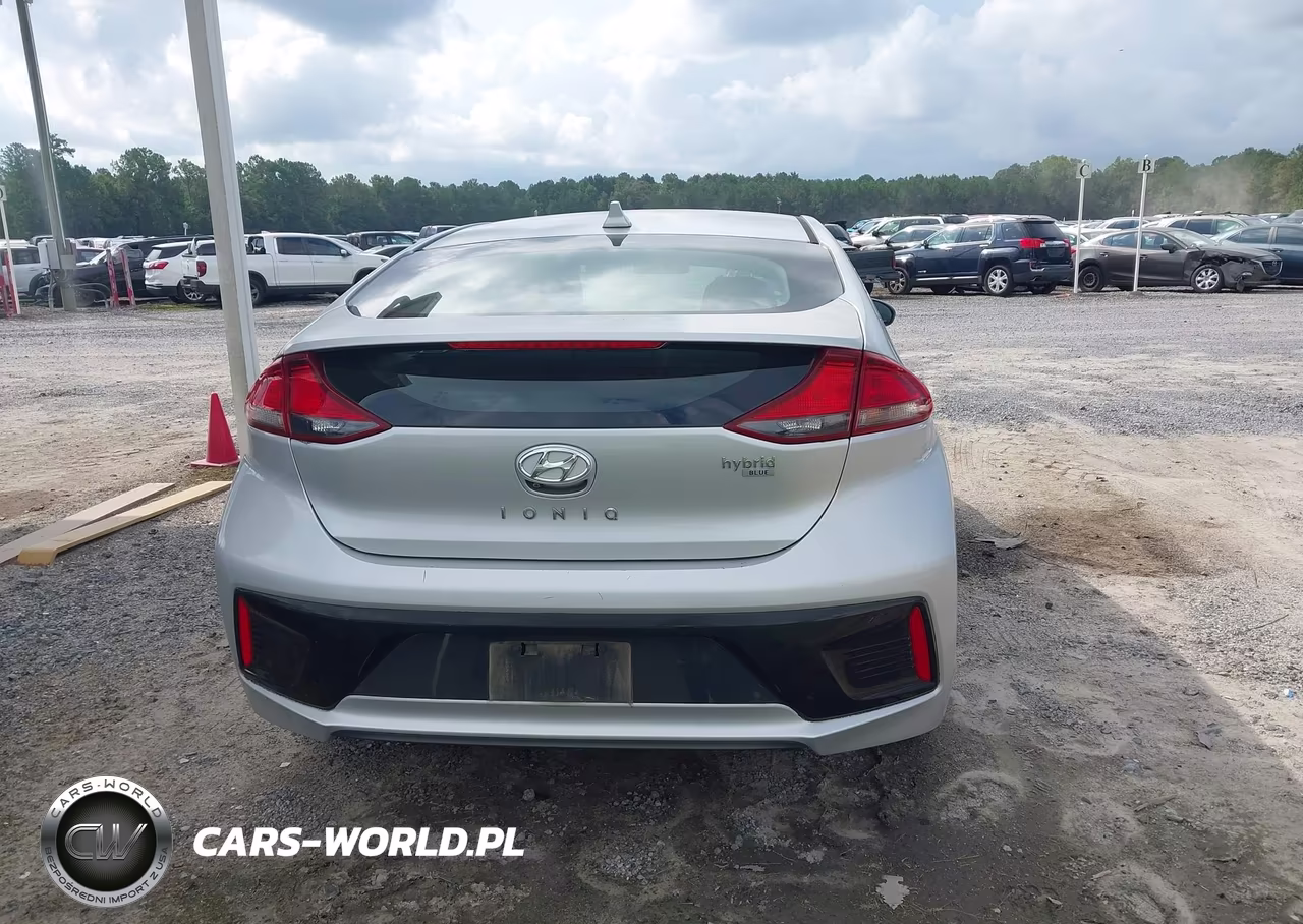 2018 Hyundai Ioniq Hybrid Blue VIN:KMHC65LC2JU099912 - 21