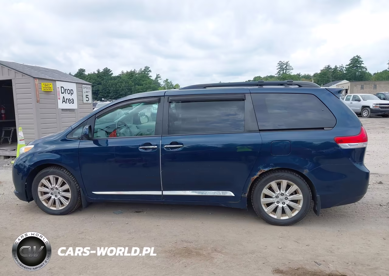2011 Toyota Sienna Limited VIN:5TDDK3DC1BS030089 - 14