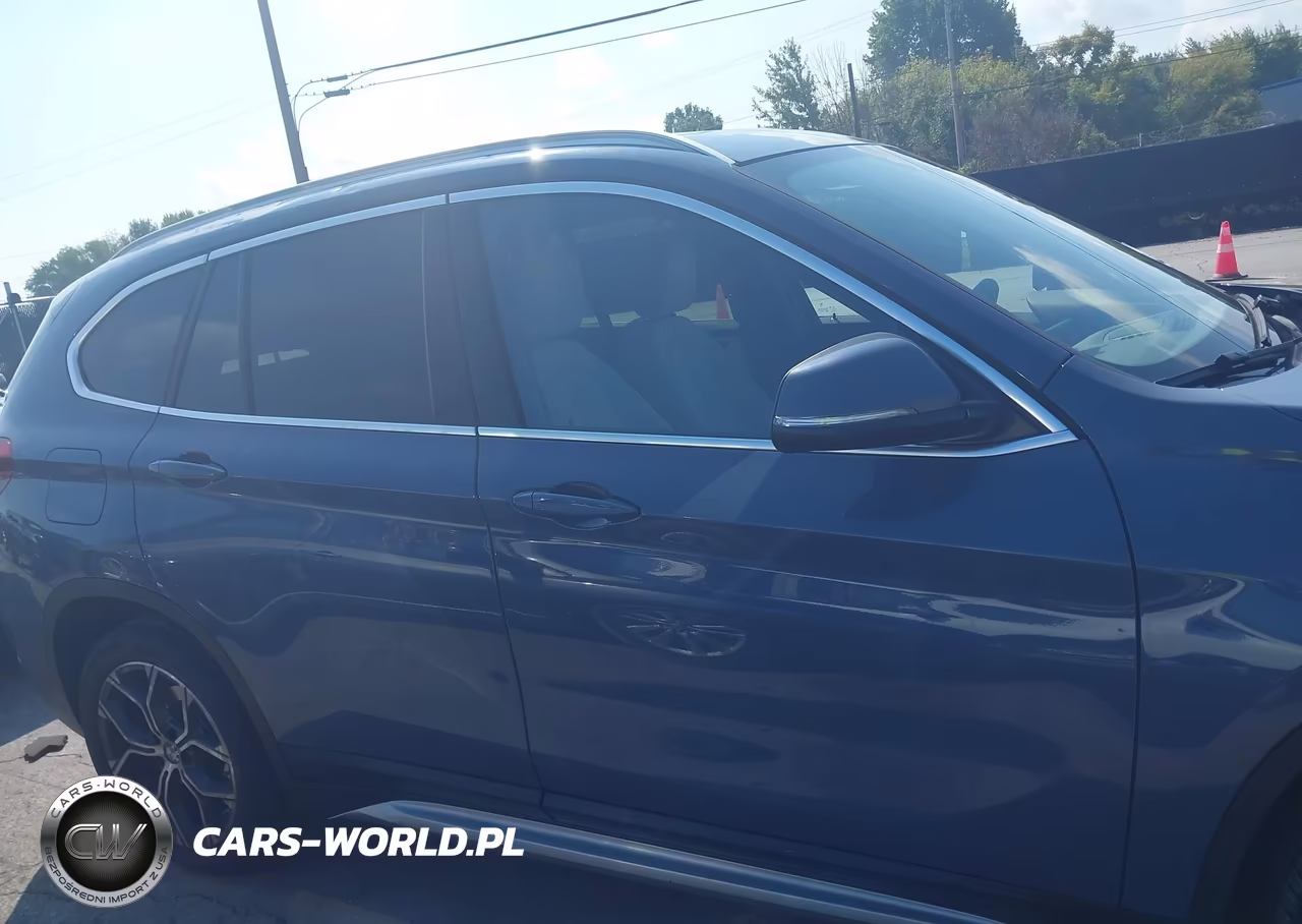 2020 BMW X1 xDrive28I VIN:WBXJG9C08L3L91176 - 13
