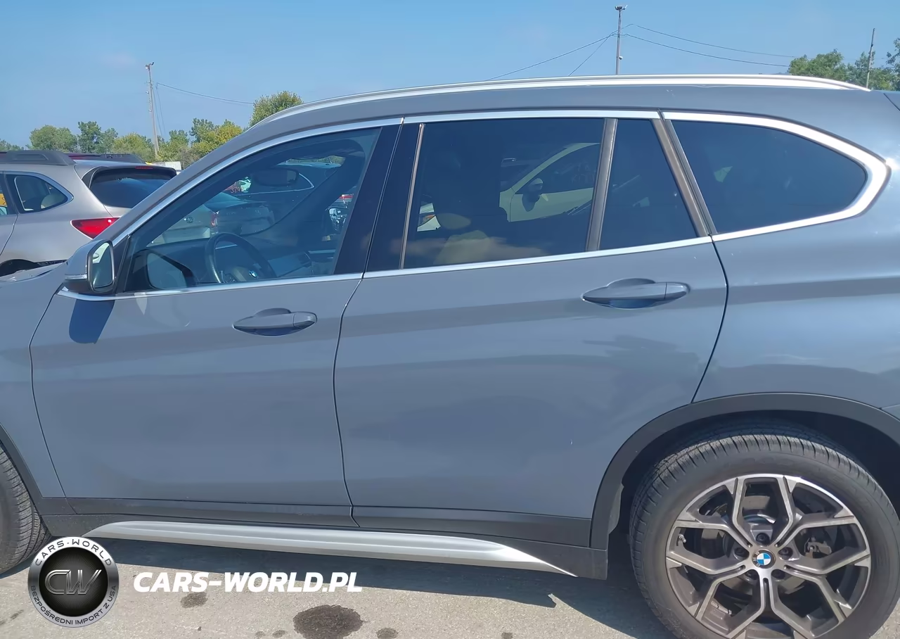 2020 BMW X1 xDrive28I VIN:WBXJG9C08L3L91176 - 14