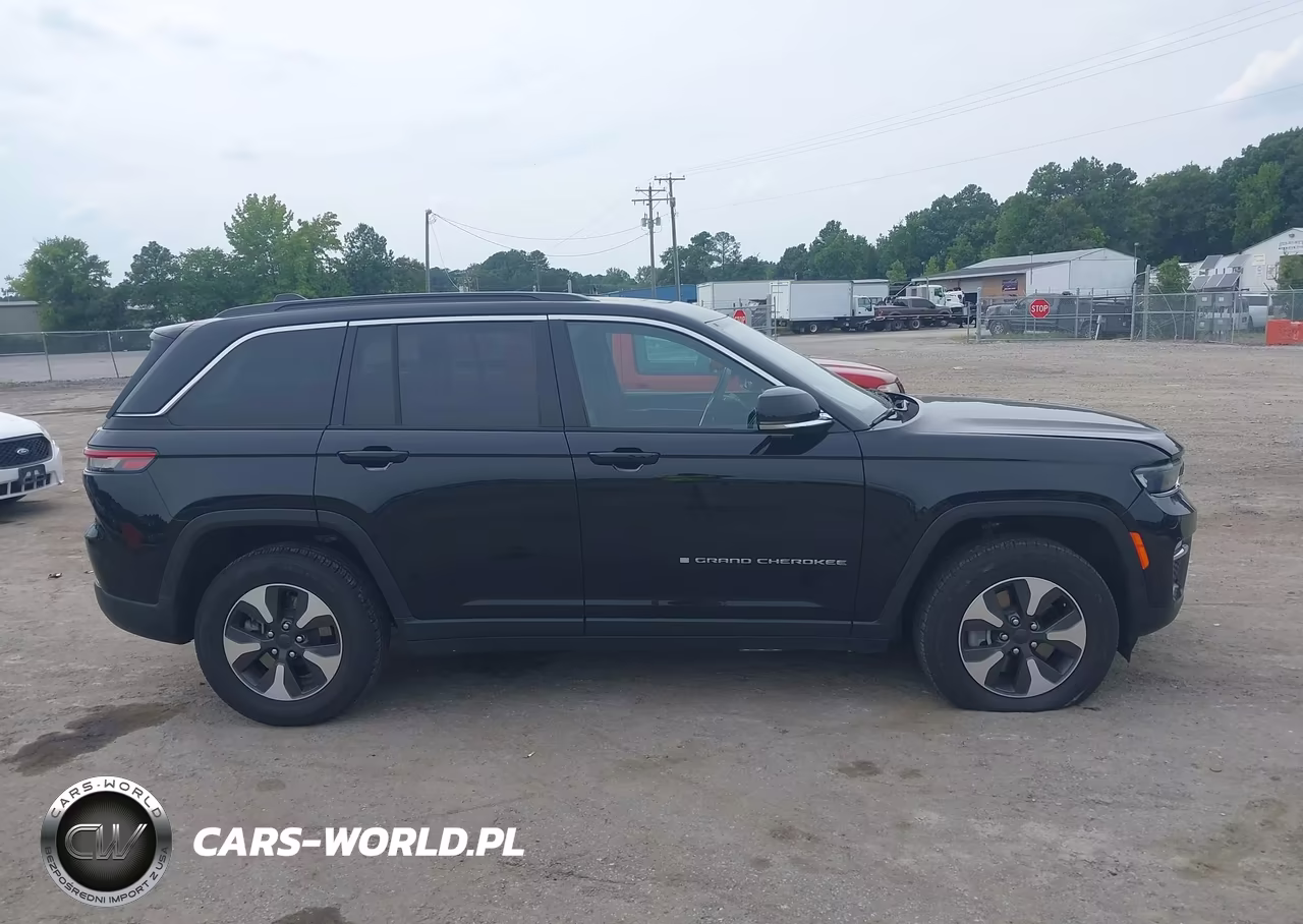 2024 Jeep Grand Cherokee 4Xe VIN:1C4RJYB67RC182179 - 13