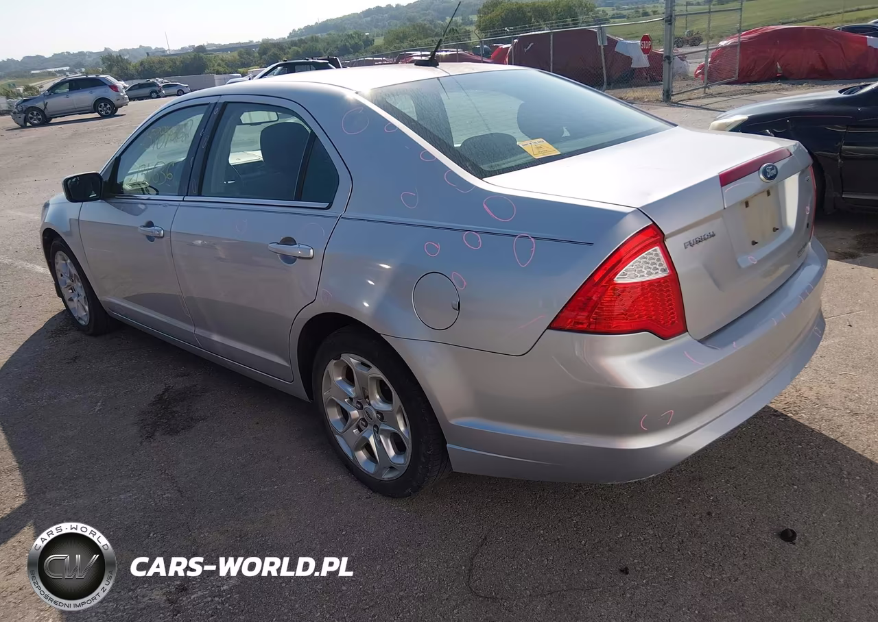 2011 Ford Fusion Se VIN:3FAHP0HA6BR144141 - 3
