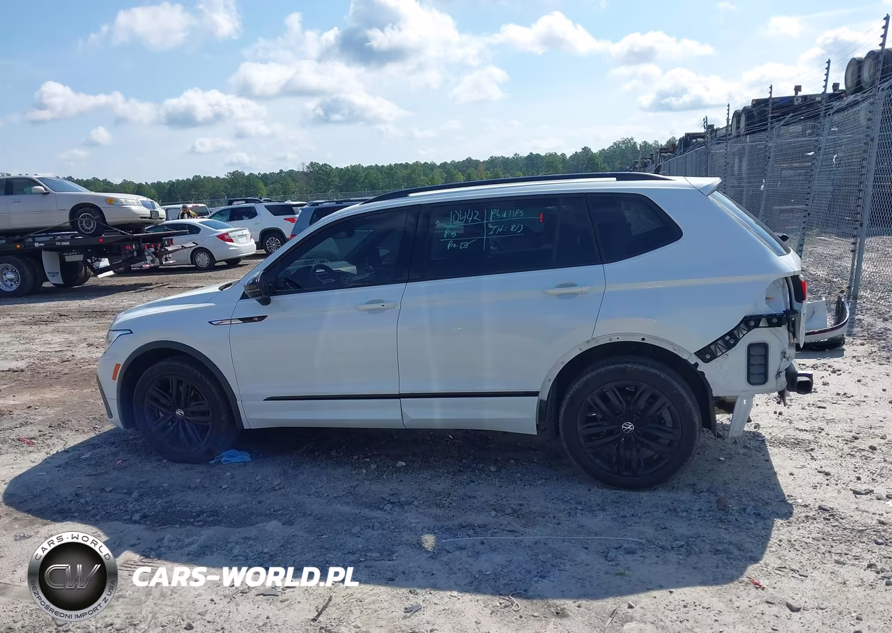 2022 Volkswagen Tiguan 2.0T Se R-Line Black VIN:3VVCB7AX9NM062627 - 15