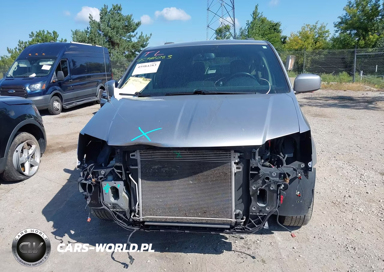 2017 Dodge Grand Caravan Sxt VIN:2C4RDGCG7HR637420 - 12