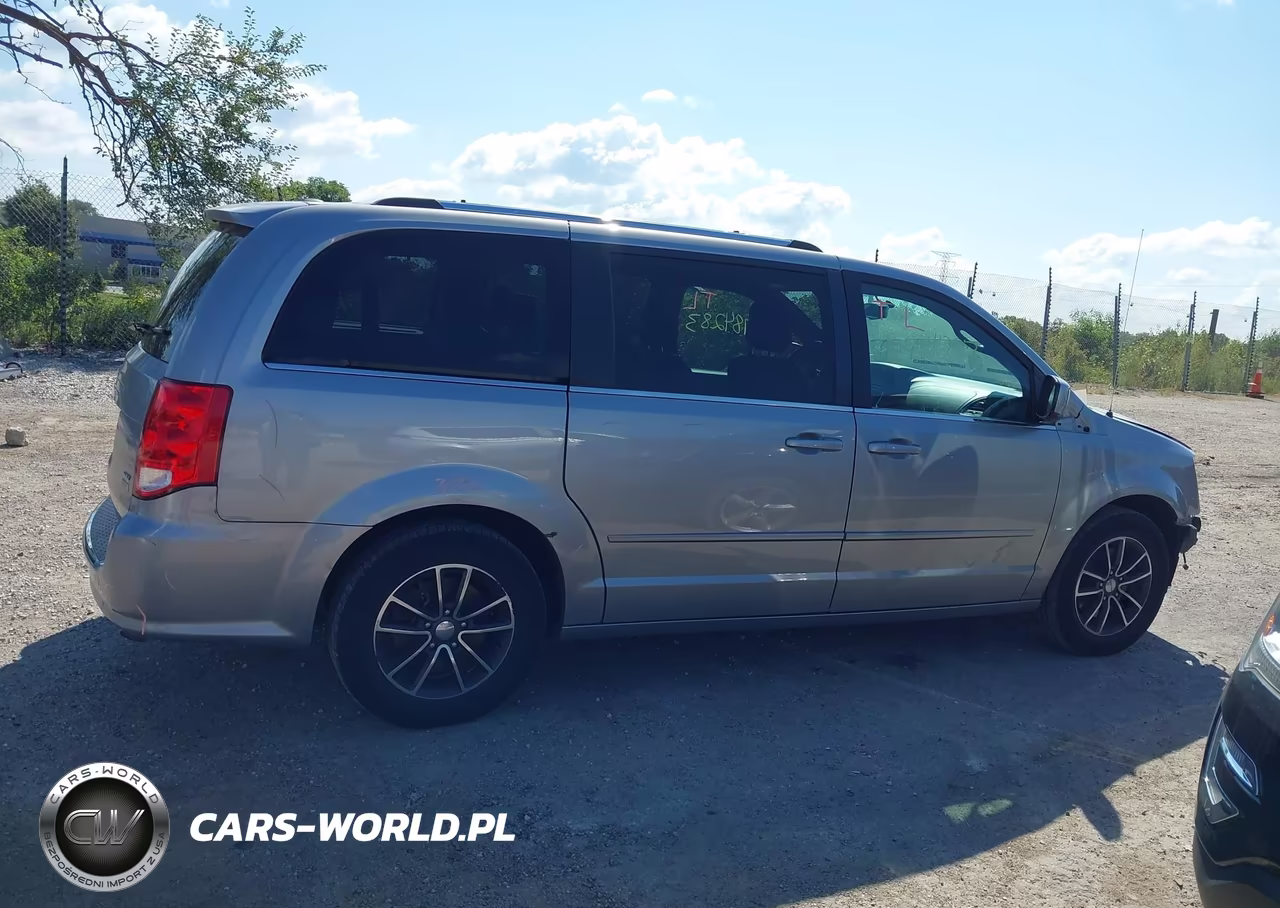 2017 Dodge Grand Caravan Sxt VIN:2C4RDGCG7HR637420 - 13