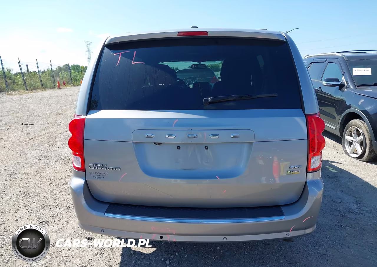 2017 Dodge Grand Caravan Sxt VIN:2C4RDGCG7HR637420 - 16