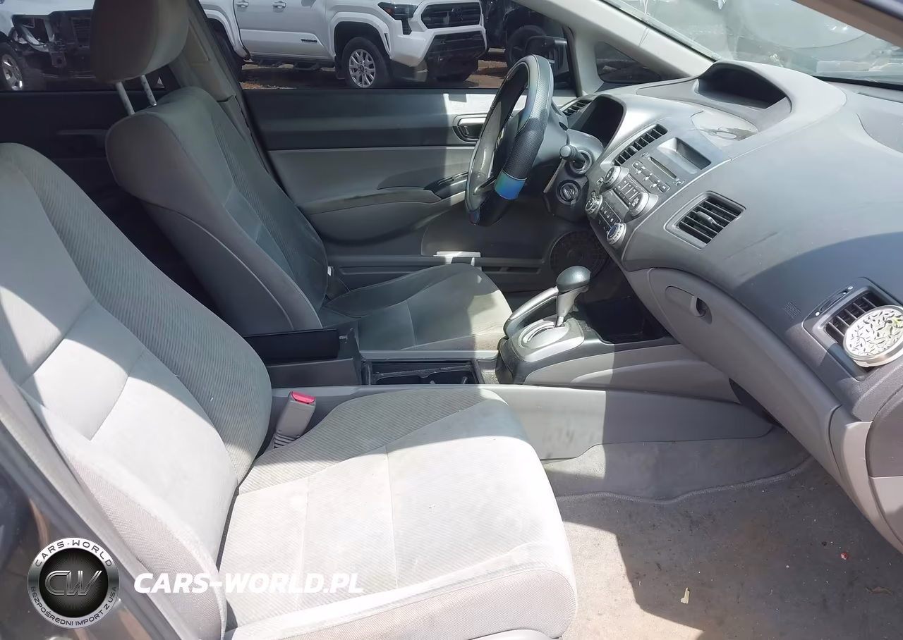2010 Honda Civic Lx VIN:2HGFA1F5XAH315001 - 5