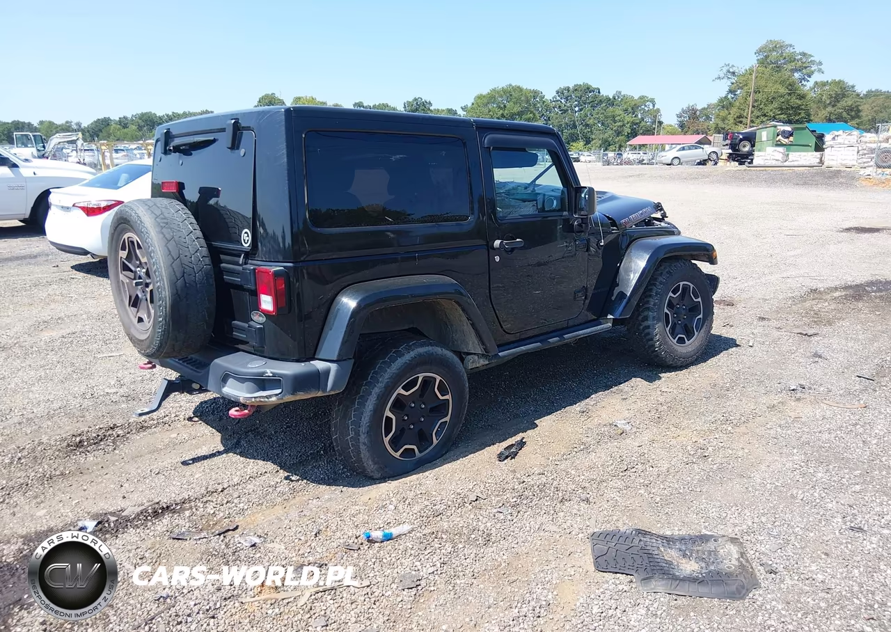 2014 Jeep Wrangler Rubicon X VIN:1C4BJWCG4EL215498 - 4
