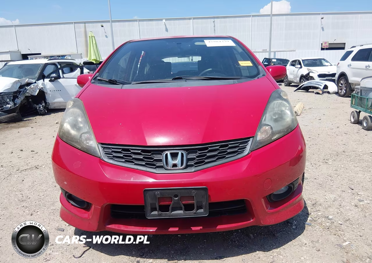 2012 Honda Fit Sport VIN:JHMGE8H52CC041228 - 13