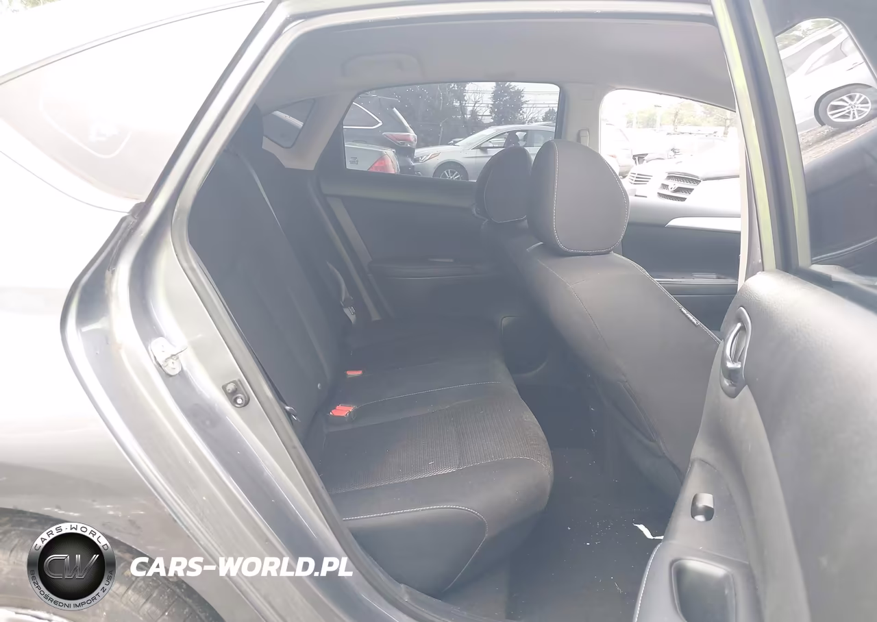 2019 Nissan Sentra S VIN:3N1AB7AP0KY450293 - 8