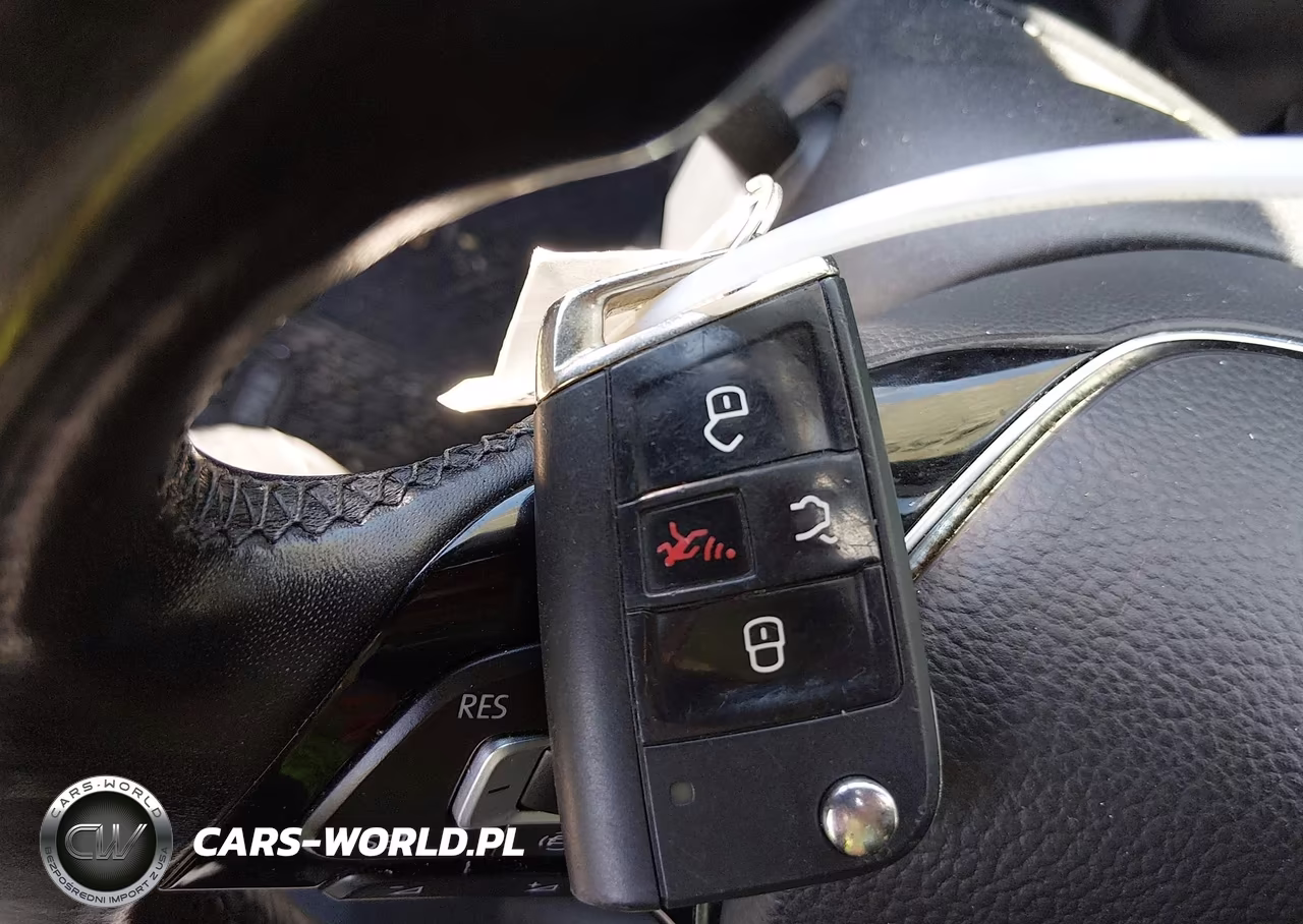 2019 Volkswagen Tiguan 2.0T Se-2.0T Sel-2.0T Sel R-Line-2.0T Sel R-Line Black VIN:3VV2B7AX7KM182742 - 11