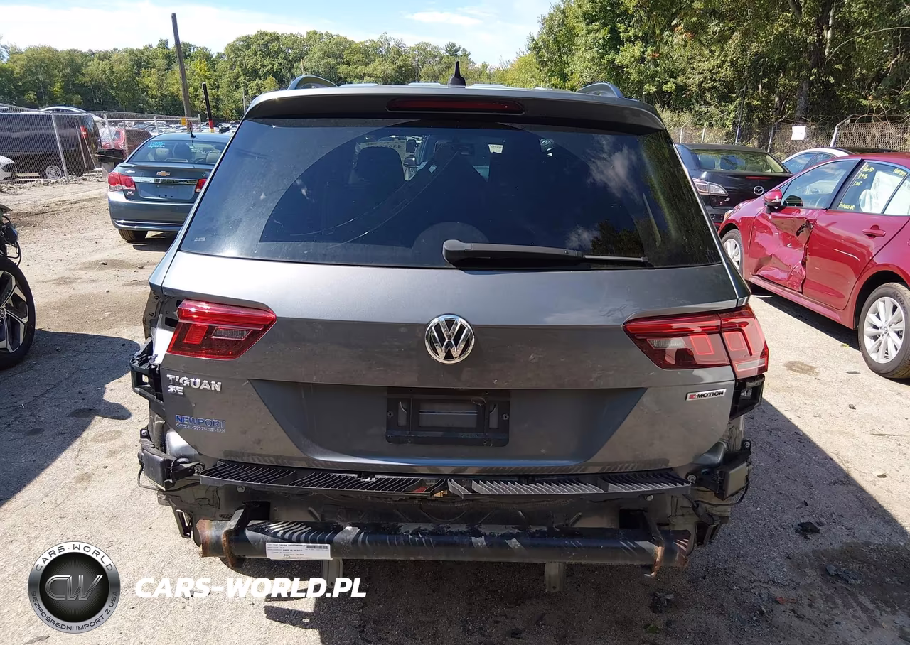 2019 Volkswagen Tiguan 2.0T Se-2.0T Sel-2.0T Sel R-Line-2.0T Sel R-Line Black VIN:3VV2B7AX7KM182742 - 17